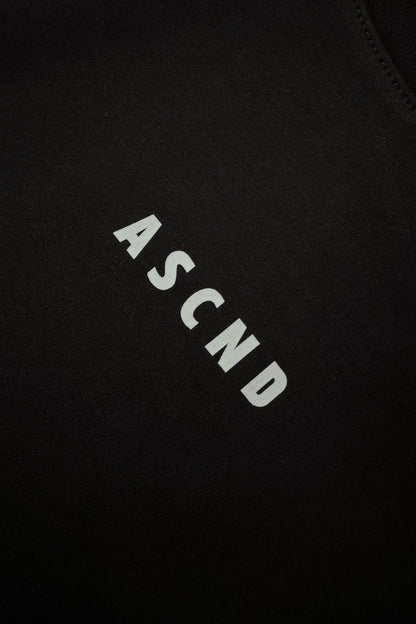 Signature Cropped Tee